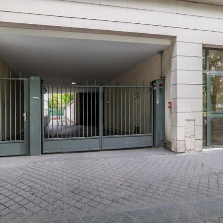 Appartement Spacieux Avec Terrasse Pres De Paris Et Du Stade De France 圣但尼 外观 照片